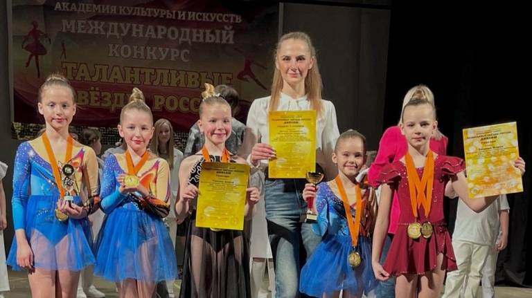 Брянские гимнастки завоевали Гран-при международного конкурса