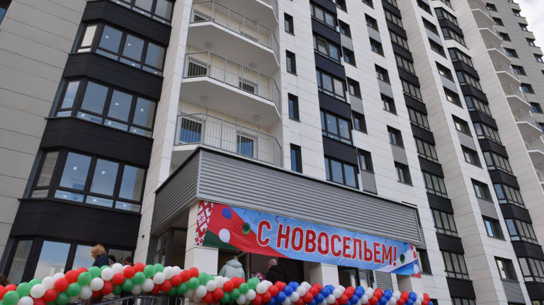 Белорусы построят в Брянске многоквартирный дом для сирот