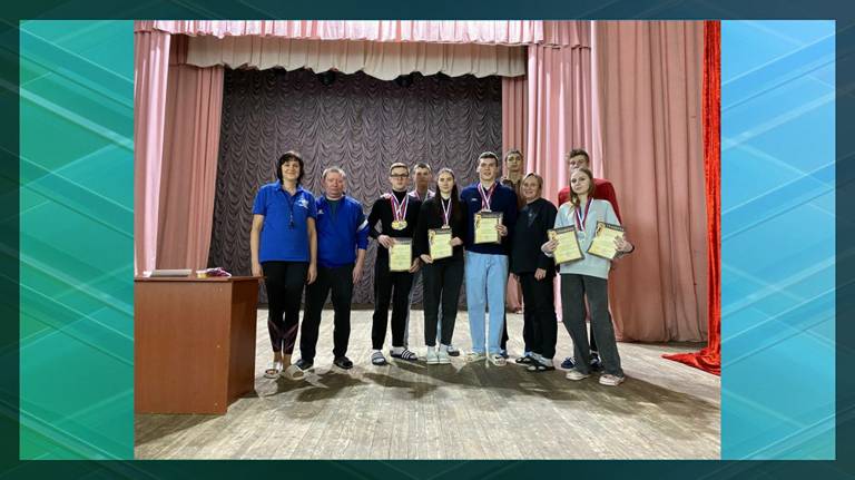 Брянские студенты ГУОР взяли 9 медалей на областной Спартакиаде по плаванию