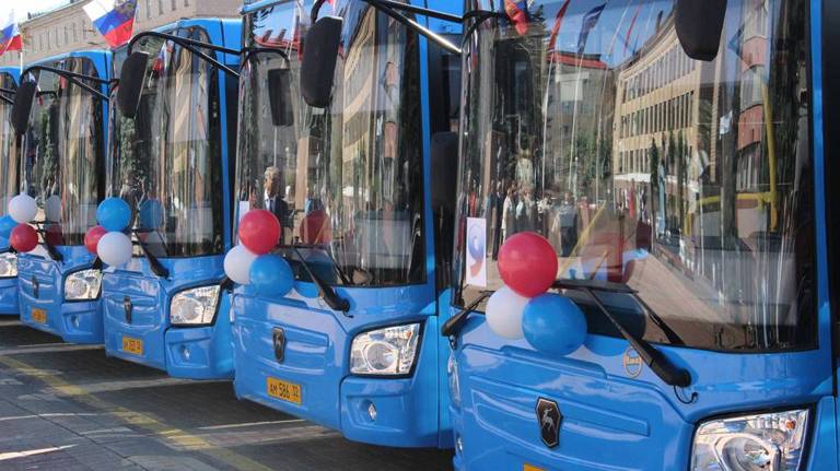 В Брянске на Радоницу пустят дополнительные автобусы