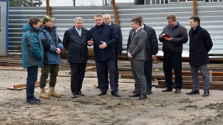 В Брянске строительство Дворца зимних видов спорта проинспектировал губернатор Богомаз