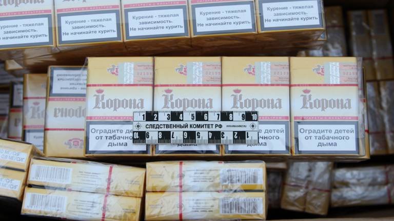 В Брянске два бизнесмена получили по 4 года колонии за контрабанду сигарет на 204 млн рублей