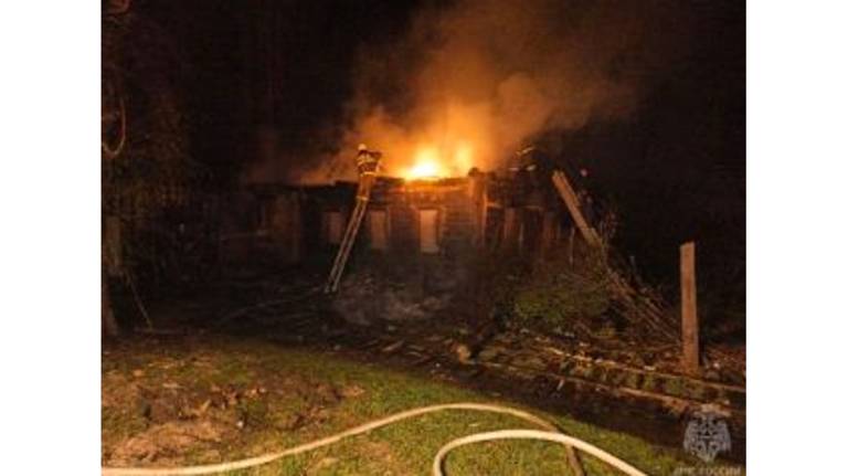 В Карачеве в сгоревшем дотла доме погиб мужчина