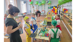 В Брянске проходит городской робототехнический конкурс «Технознайки»