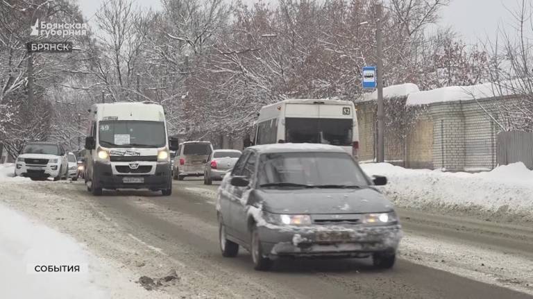 В Брянске на нарушениях ПДД попались четыре маршрутчика