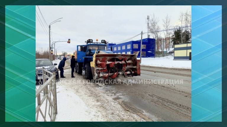 Брянскую УК наказали за утонувшие в снегу дворы на улицах Есенина и Свободы