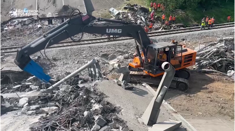 Богомаз: на строительство нового моста под Брянском уйдёт до 4 месяцев