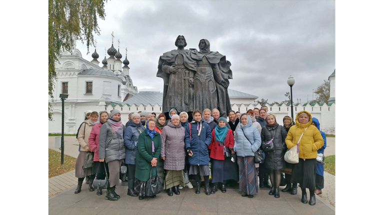 Брянские паломники посетили святыни Владимирской и Нижегородской митрополий