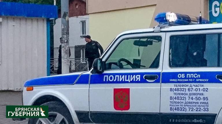 В Брянске полицейские задержали находившегося в федеральном розыске 36-летнего мужчину