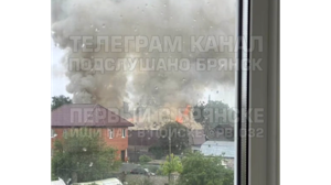 После грозы в Брянске загорелся дом на Уральской