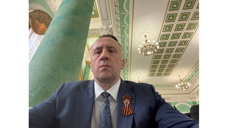 Брянский депутат Иванов предложил Малахову отправить потраченную на букет Киркорову сумму на СВО