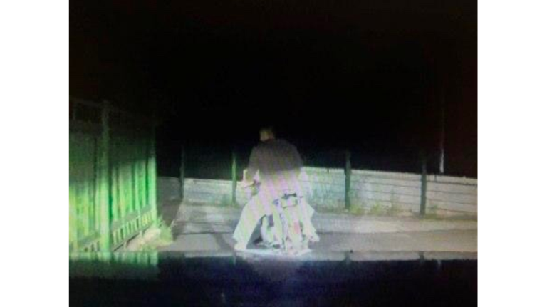 В Брянске ночная полицейская погоня за пьяным подростком на мопеде оказалась скоротечной