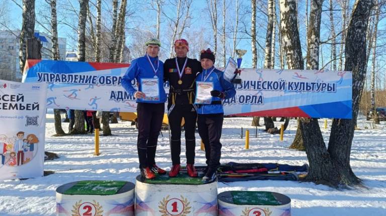 Брянские лыжники выиграли золото и серебро на турнире в Орле