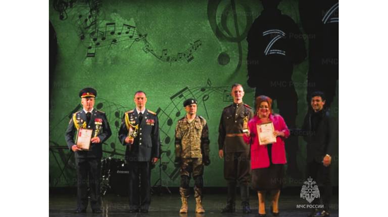 Сотрудница брянского МЧС стала лауреатом II степени конкурса армейской песни