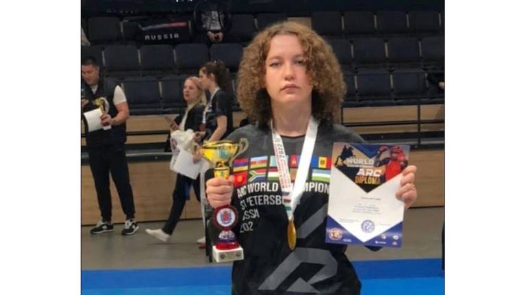 Брянская 11-классница София Кибальчич выиграла первенство мира по «Абсолютно Реальному Бою»