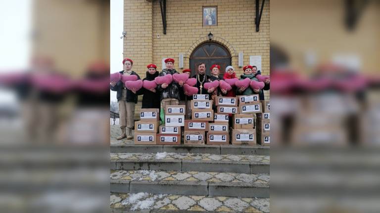Школьники Выгоничского района подготовили подарки для бойцов СВО к 23 Февраля