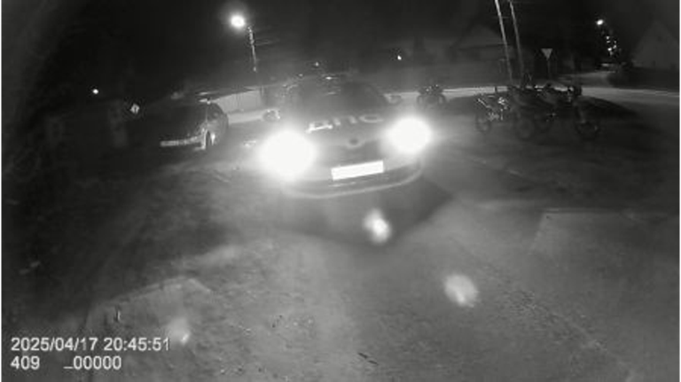В Брянске поймали троих подростков на питбайках