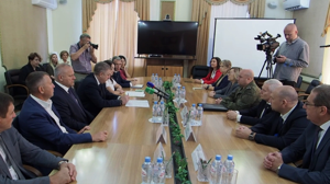 Брянские медики-волонтёры отмечены наградами за помощь на передовой