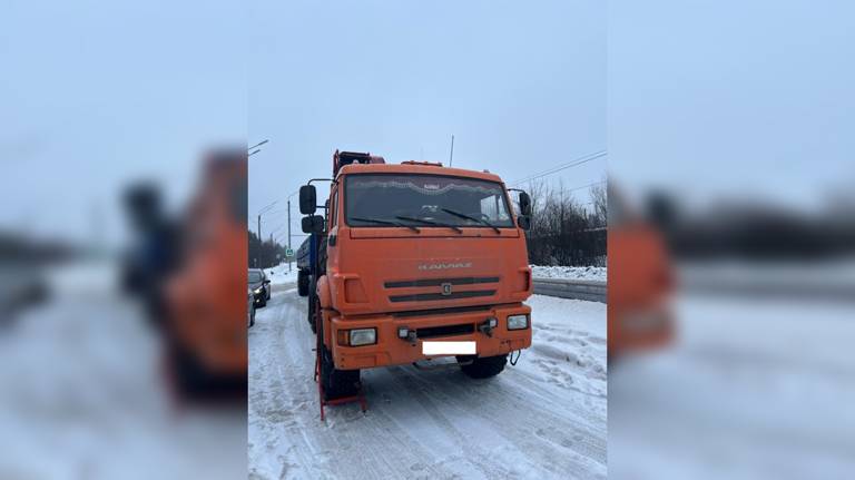 В Брянске наказали водителя «КамАЗа» за езду с неисправными тормозами