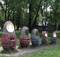 В парке железнодорожников в Брянске вандалы оставили матрёшек без лиц