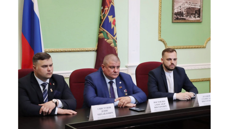 Депутаты Брянской облдумы поучаствовали в заседании Молодежного парламента при Госдуме