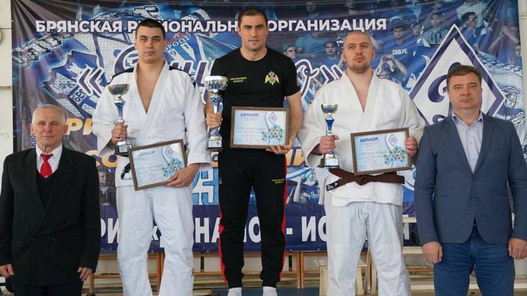 Росгвардейцы выиграли чемпионат брянского общества «Динамо» по дзюдо