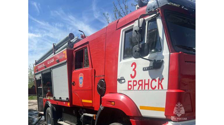 В Брянске при пожаре в частном жилом доме пострадал человек