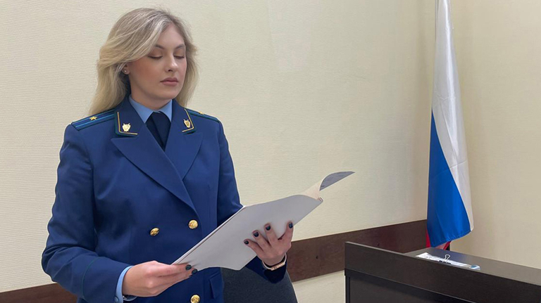 Лишённый водительских прав автомобилист пытался подкупить брянского инспектора ДПС