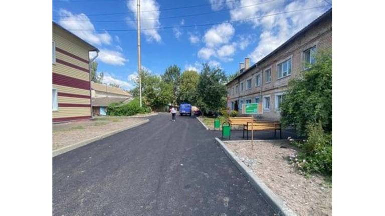 В Стародубе завершили благоустройство ещё одного двора