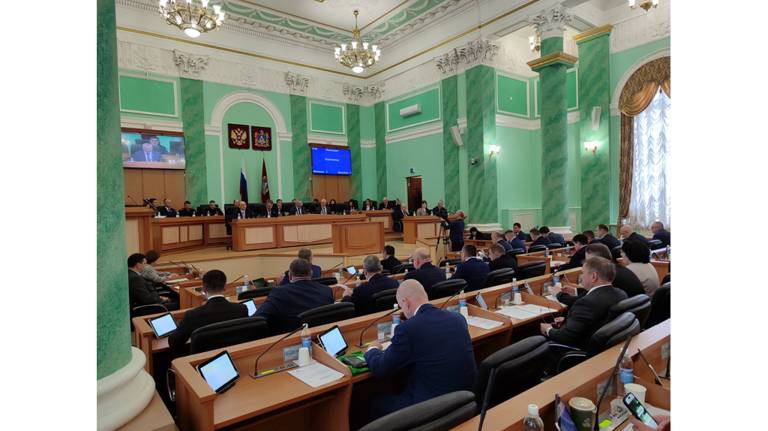 Брянские депутаты поддержали Соглашение о сотрудничестве с коллегами из ЛНР