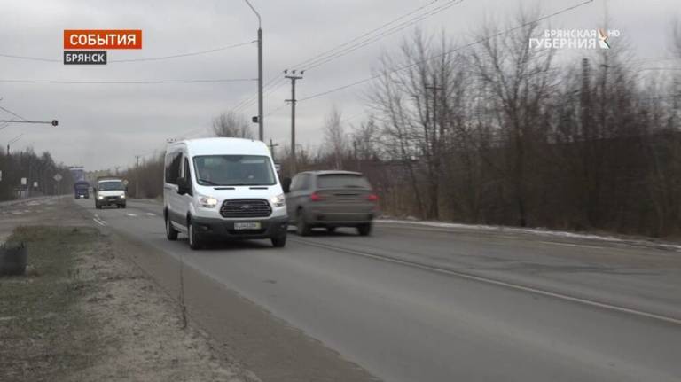 В Брянске на нарушениях ПДД попались 40 водителей автобусов и маршруток