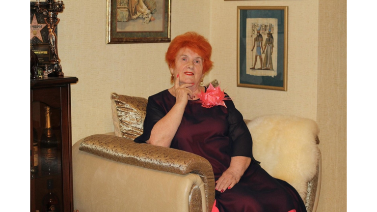 Умерла учитель русского и литературы школы №66 Брянска Людмила Малкина
