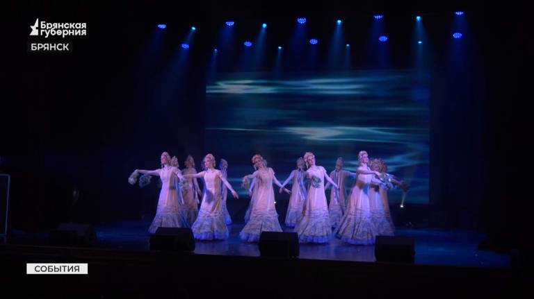 Брянск увидел грандиозное шоу от русского балета «Кострома» (ВИДЕО)