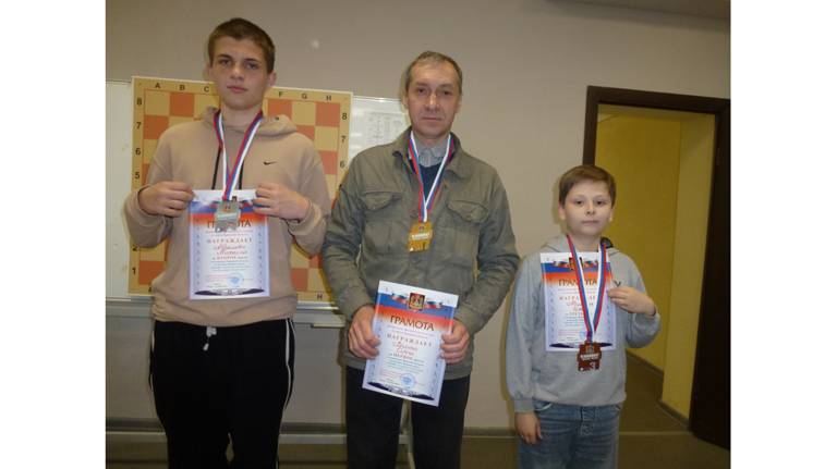 В Брянске определили победителей чемпионата области по русским шашкам