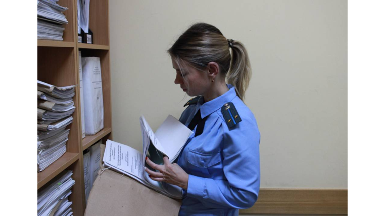 В Брянске супруги выплатили 3 млн рублей долга после ареста квартиры
