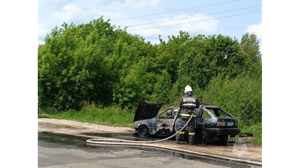 В Дубровке сгорел легковой автомобиль