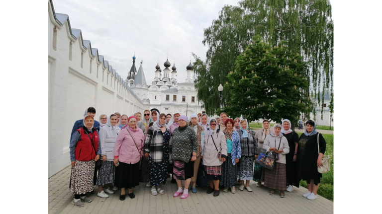 Брянские паломники посетили святыни Владимирской и Нижегородской митрополий