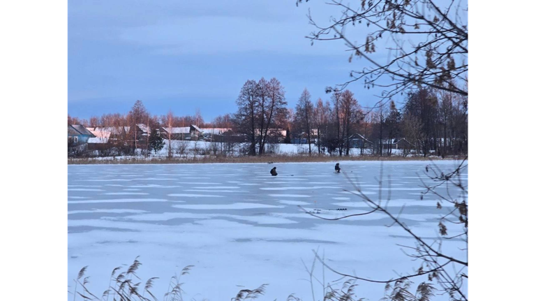 Брянские рыбаки уже выходят на лёд