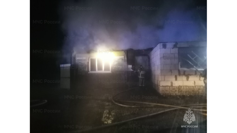 В селе Севского района сгорел жилой дом