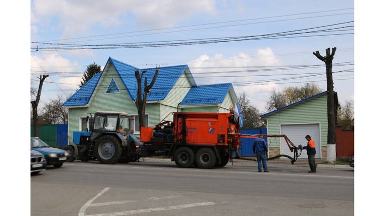 В ходе ямочного ремонта в Брянске израсходовали 4000 тонны горячего асфальта
