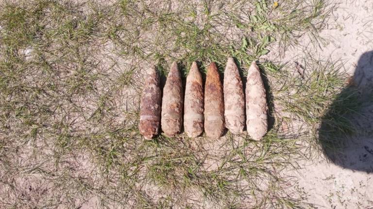В Клинцах обезвредили 6 артиллерийских снарядов