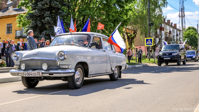 В Фокинском районе Брянска состоялся масштабный автопробег