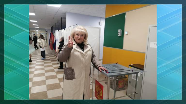 На выборах президента проголосовали главы Советского и Володарского районов Брянска