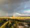 После ураганного ветра в небе над Брянском появилась двойная радуга