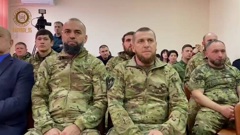 Брянского губернатора Богомаза за награждение бойцов «Ахмата» поблагодарил Кадыров