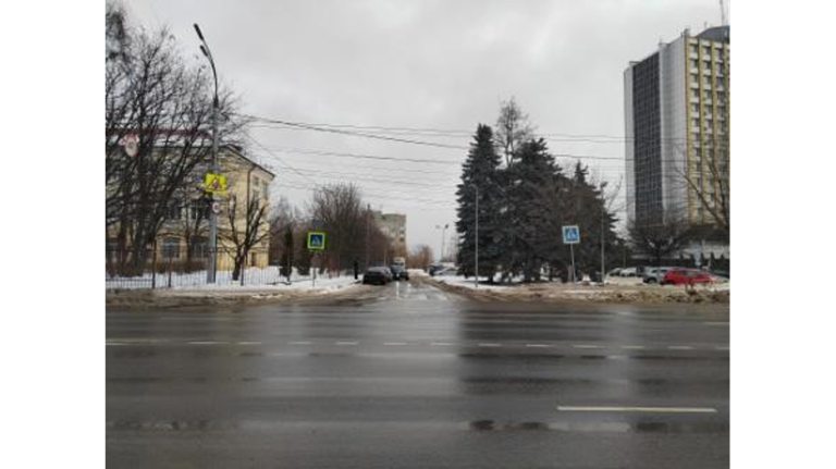 В Брянске расследуют ДТП, в котором 77-летняя пенсионерка сломала бедро