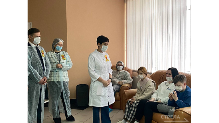 В Брянске поблагодарили врачей детского онкоцентра