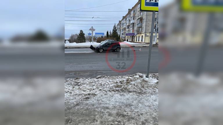 В Брянске произошло семь автоаварий