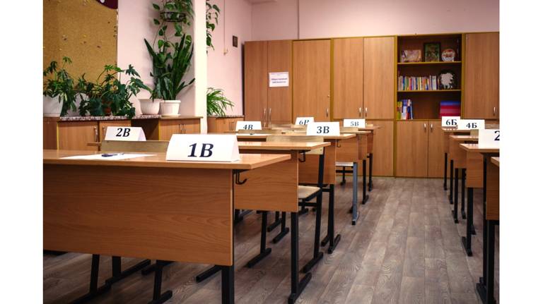 Более 500 брянских девятиклассников сдали первый экзамен