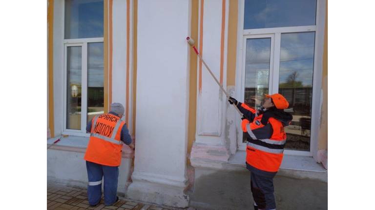 В Брянской области приступили к ремонту вокзала на станции Жуковка